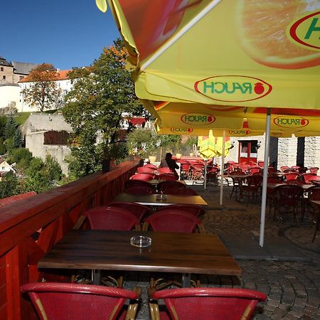 Hotel Hradni Basta Bečov nad Teplou Esterno foto