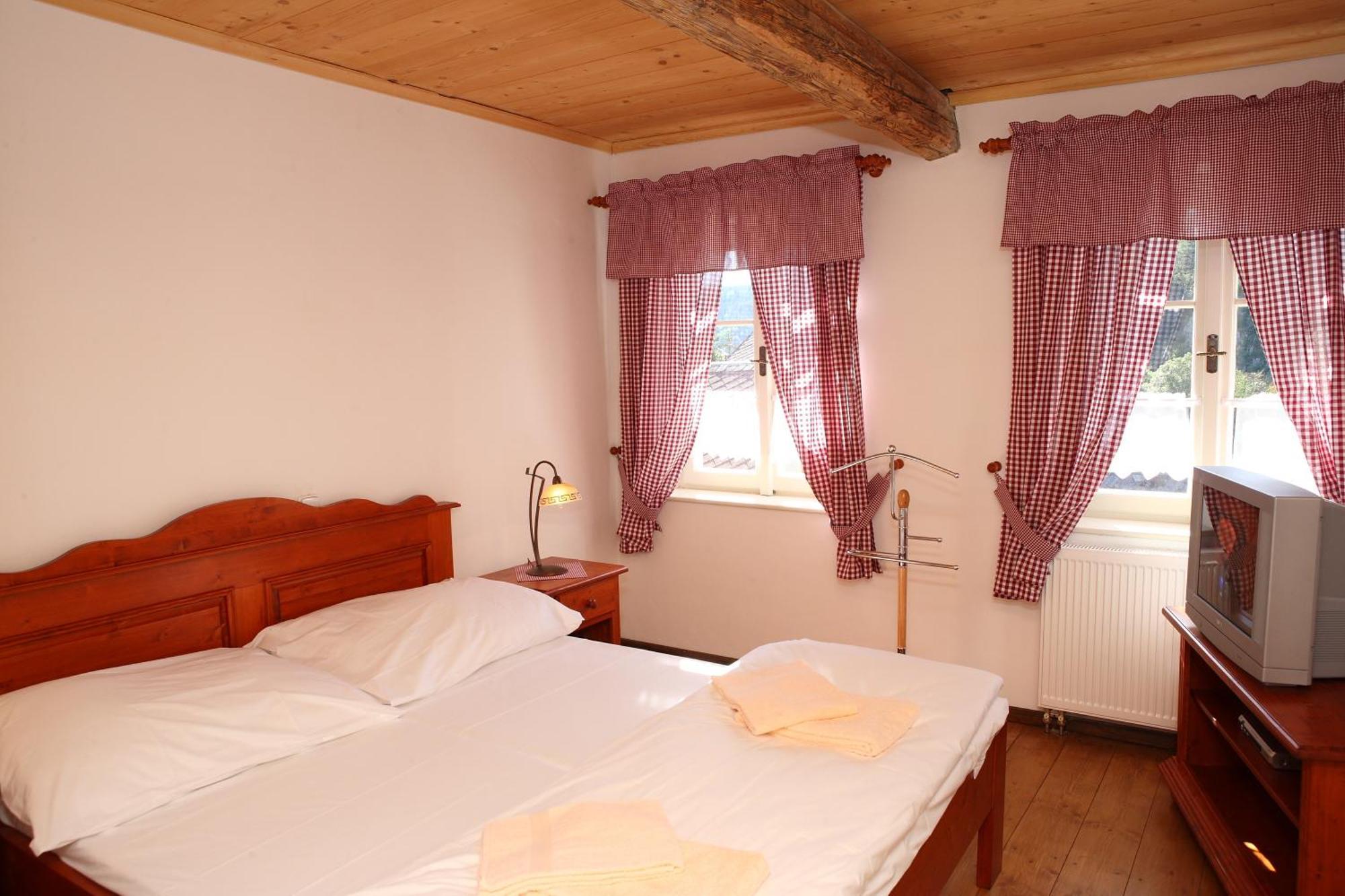 Hotel Hradni Basta Bečov nad Teplou Camera foto