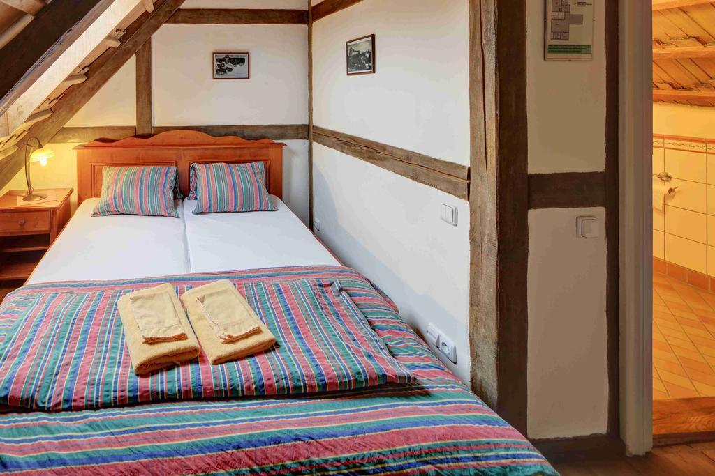 Hotel Hradni Basta Bečov nad Teplou Esterno foto