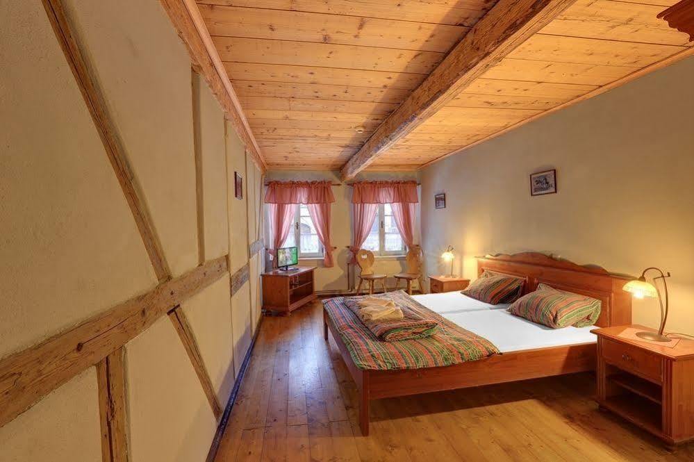 Hotel Hradni Basta Bečov nad Teplou Esterno foto