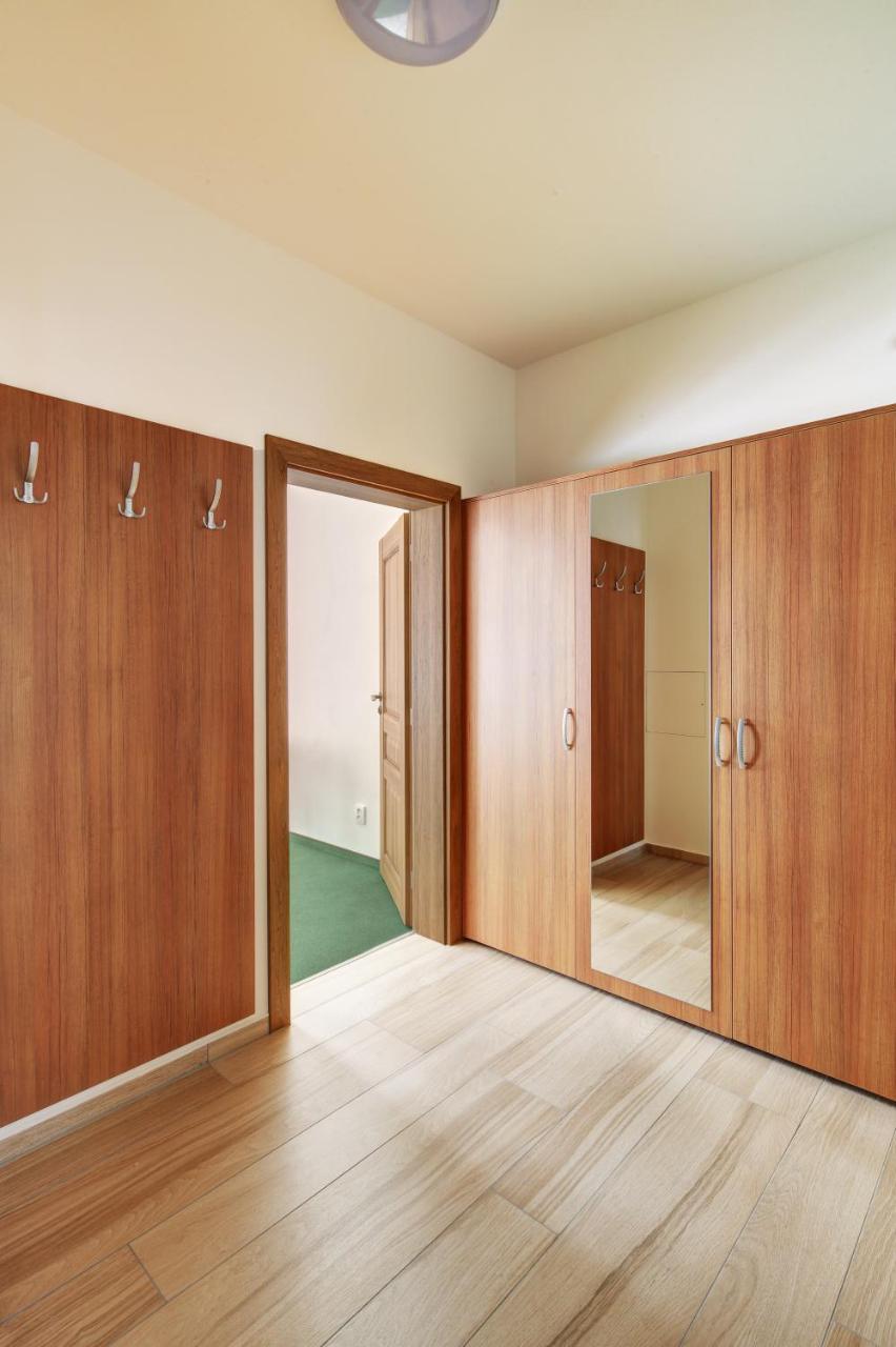 Hotel Hradni Basta Bečov nad Teplou Esterno foto